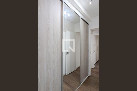 Apartamento para alugar com 130m², 3 quartos e 2 vagas Apartamento para alugar com 130m², 3 quartos e 2 vagasCloset da suíte 1