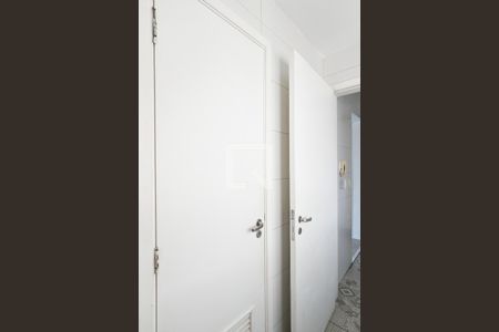 Apartamento para alugar com 130m², 3 quartos e 2 vagas Apartamento para alugar com 130m², 3 quartos e 2 vagasÁrea de serviço