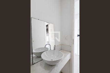 Lavabo de apartamento para alugar com 3 quartos, 130m² em Baeta Neves, São Bernardo do Campo