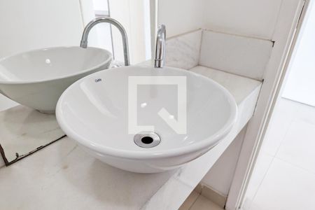 Apartamento para alugar com 130m², 3 quartos e 2 vagas Apartamento para alugar com 130m², 3 quartos e 2 vagasLavabo