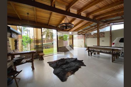 Casa à venda com 240m², 2 quartos e 2 vagasÁrea comum