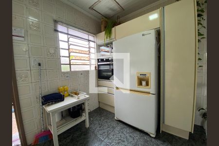 Casa à venda com 240m², 2 quartos e 2 vagasCozinha
