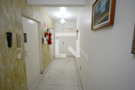 Apartamento para alugar com 81m², 2 quartos e 2 vagasHall de entrada