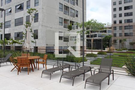 Apartamento à venda com 70m², 1 quarto e 1 vagaÁrea comum - Piscina