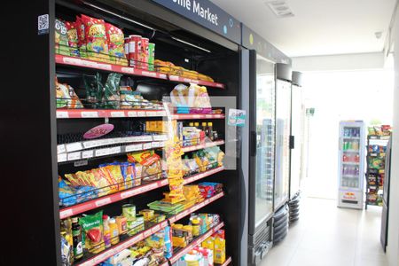 Apartamento à venda com 70m², 1 quarto e 1 vagaMini Mercado