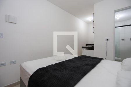 Quarto/Sala de kitnet/studio para alugar com 1 quarto, 30m² em Santana, São Paulo