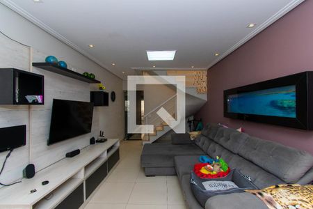 Sala de casa à venda com 3 quartos, 104m² em Vila Graciosa, São Paulo
