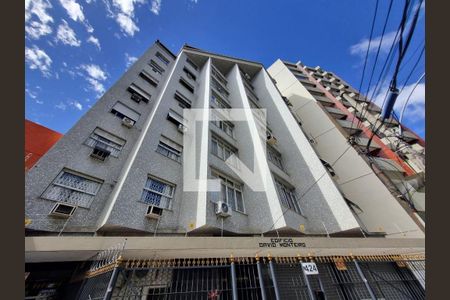 Apartamento para alugar com 91m², 2 quartos e sem vaga Apartamento para alugar com 91m², 2 quartos e sem vagaFachada