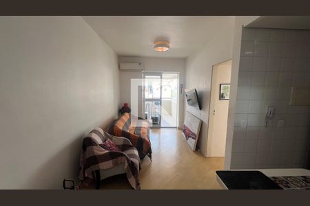 Sala de apartamento para alugar com 1 quarto, 40m² em Perdizes, São Paulo