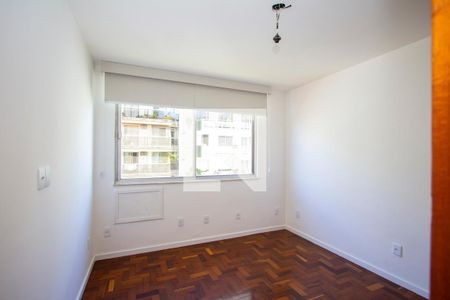 Quarto 1 de apartamento para alugar com 3 quartos, 117m² em Icaraí, Niterói