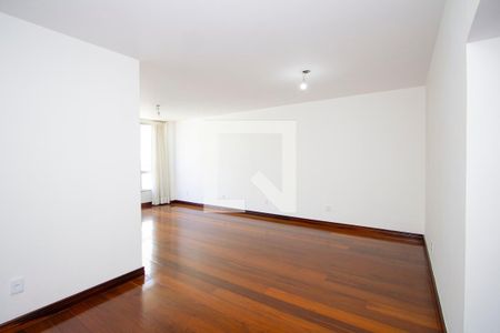 Sala de apartamento para alugar com 3 quartos, 117m² em Icaraí, Niterói