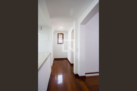 Apartamento para alugar com 117m², 3 quartos e 1 vaga Apartamento para alugar com 117m², 3 quartos e 1 vagaCorredor