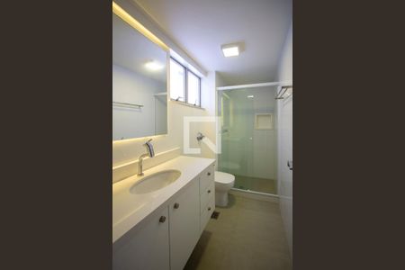 Apartamento para alugar com 117m², 3 quartos e 1 vaga Apartamento para alugar com 117m², 3 quartos e 1 vagaBanheiro Social