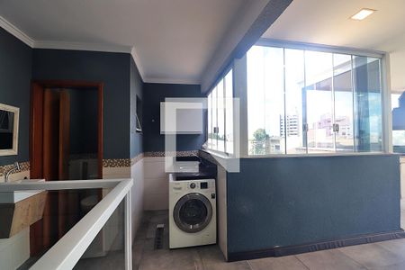 Apartamento à venda com 102m², 2 quartos e 2 vagasÁrea de Serviço