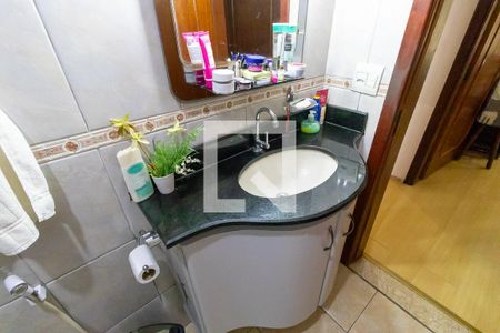 Banheiro de apartamento à venda com 2 quartos, 59m² em Bonfim, Campinas