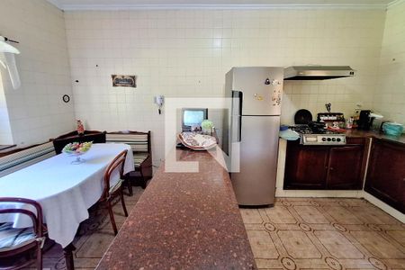 Casa à venda com 7000m², 4 quartos e 2 vagasCozinha