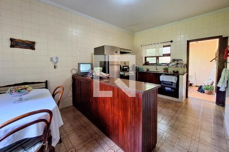 Casa à venda com 7000m², 4 quartos e 2 vagasCozinha