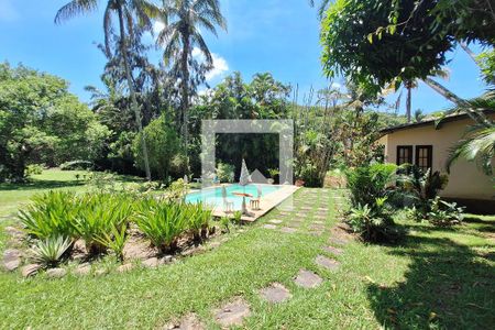 Casa à venda com 7000m², 4 quartos e 2 vagasPiscina