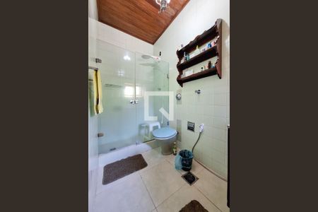 Casa à venda com 7000m², 4 quartos e 2 vagasBanheiro da Suíte 3