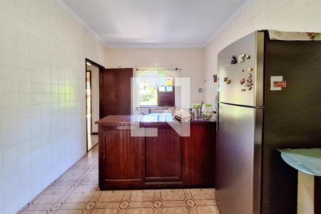 Casa à venda com 7000m², 4 quartos e 2 vagasCozinha