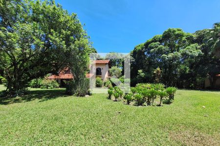 Casa à venda com 7000m², 4 quartos e 2 vagasQuintal