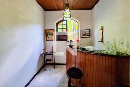 Casa à venda com 7000m², 4 quartos e 2 vagasBar