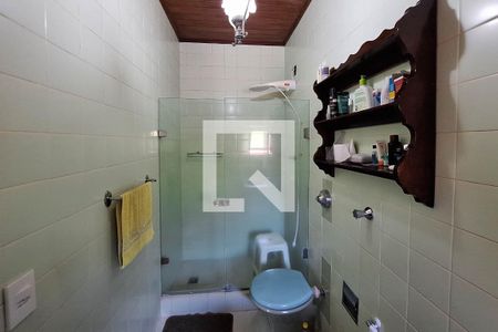 Casa à venda com 7000m², 4 quartos e 2 vagasBanheiro da Suíte 3