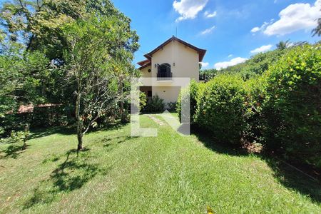 Casa à venda com 7000m², 4 quartos e 2 vagasFachada