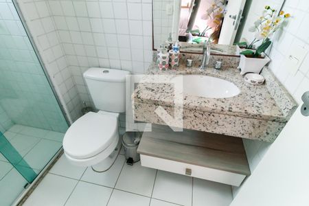 Apartamento à venda com 170m², 3 quartos e 3 vagasBanheiro da Suíte 1