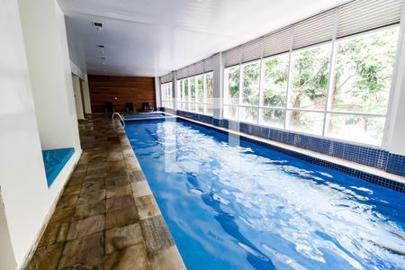 Apartamento à venda com 170m², 3 quartos e 3 vagasSPA - Piscina Coberta