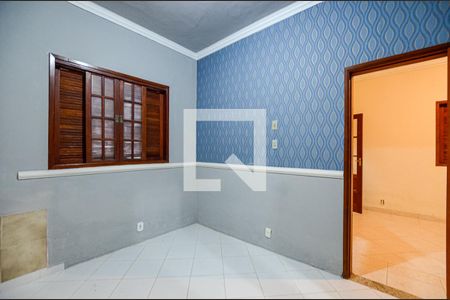 Quarto de casa à venda com 2 quartos, 150m² em Santa Rosa, Niterói