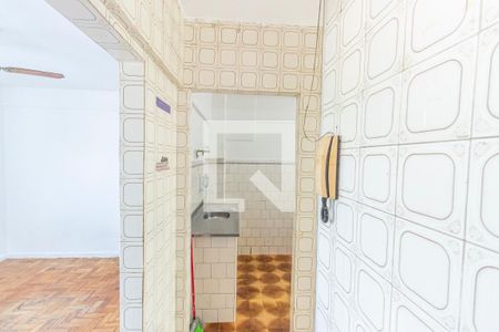 Apartamento para alugar com 80m², 2 quartos e sem vagaCorredor