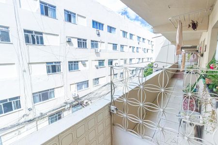Apartamento para alugar com 80m², 2 quartos e sem vagaÁrea comum