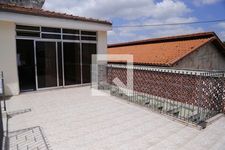 Casa à venda com 240m², 4 quartos e 3 vagasVaranda