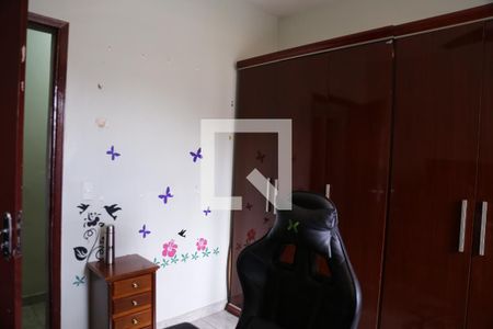 Quarto 1 de casa à venda com 4 quartos, 240m² em Jardim Monjolo, São Paulo