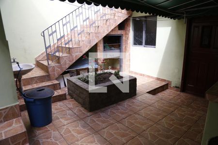 Casa à venda com 240m², 4 quartos e 3 vagasQuintal