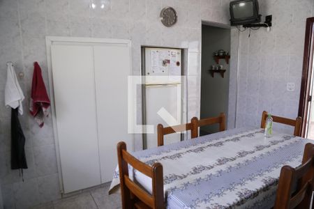 Casa à venda com 240m², 4 quartos e 3 vagasCozinha