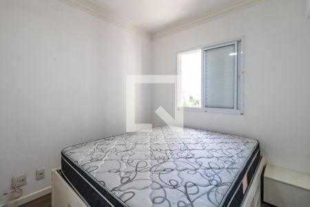 Quarto 1 de apartamento para alugar com 2 quartos, 85m² em Jardim Tupanci, Barueri