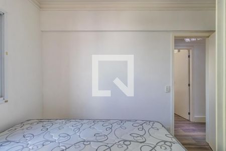 Quarto 1 de apartamento para alugar com 2 quartos, 85m² em Jardim Tupanci, Barueri