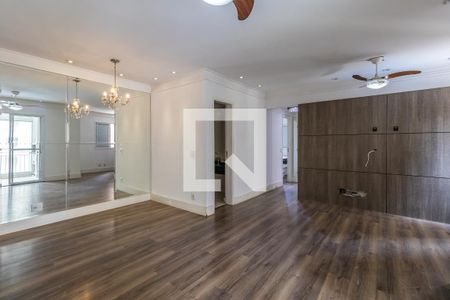 Sala de apartamento para alugar com 2 quartos, 85m² em Jardim Tupanci, Barueri
