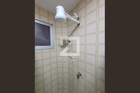 Banheiro  de apartamento para alugar com 1 quarto, 42m² em Centro, Campinas