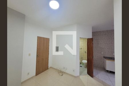 Sala de apartamento para alugar com 1 quarto, 42m² em Centro, Campinas