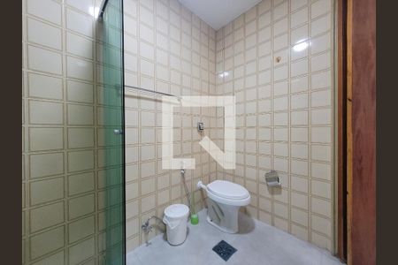 Banheiro  de apartamento para alugar com 1 quarto, 42m² em Centro, Campinas