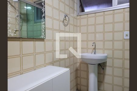 Banheiro  de apartamento para alugar com 1 quarto, 42m² em Centro, Campinas