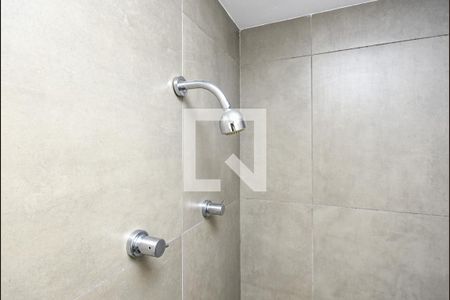 Studio para alugar com 32m², 1 quarto e 1 vaga Studio para alugar com 32m², 1 quarto e 1 vagaBanheiro