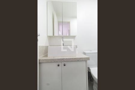 Apartamento para alugar com 37m², 2 quartos e sem vagaBanheiro