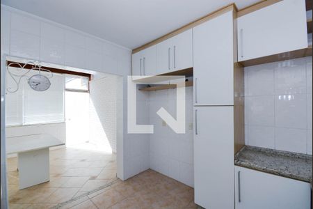 Casa para alugar com 330m², 3 quartos e 4 vagas Casa para alugar com 330m², 3 quartos e 4 vagasÁrea Gourmet