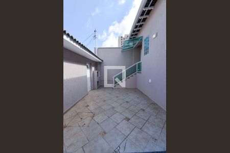 Casa para alugar com 330m², 3 quartos e 4 vagas Casa para alugar com 330m², 3 quartos e 4 vagasEntrada Social