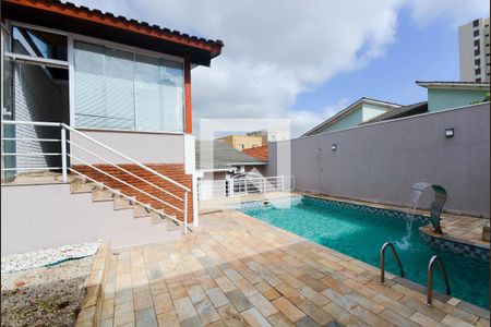 Casa para alugar com 330m², 3 quartos e 4 vagas Casa para alugar com 330m², 3 quartos e 4 vagasPiscina