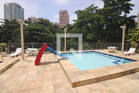 Apartamento à venda com 62m², 1 quarto e 1 vaga Apartamento à venda com 62m², 1 quarto e 1 vagaÁrea comum - Piscina